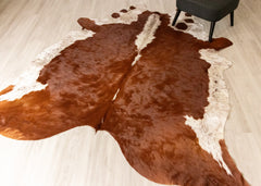 Hereford Brown And White Cowhide Rug (Size: 250 x 220 CM) CHR1927