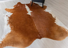 Hereford Brown And White Cowhide Rug (Size: 240 x 210 CM) CHR1930