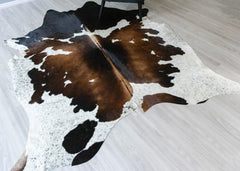 Metallic/Rustic Cowhide Rug (Size: 210 X 200 CM) CHR1945
