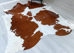 Brown And White Cowhide Rug (Size: 260 X 220 CM) CHR1933