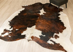Exotic Tricolor Cowhide Rug (Size: 240 X 220 CM) CHR1940