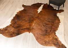 Medium White Spine Belly Brindle Cowhide Rug (Size: 250 X 210 CM) CHR1921