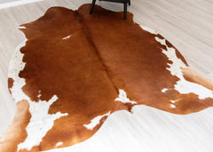 Brown And White Cowhide Rug (Size: 230 X 210 CM) CHR1916